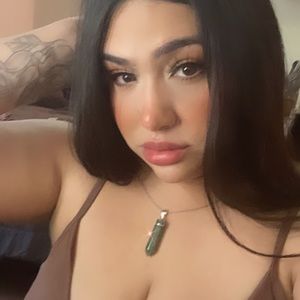 Meet your Posher, Eva